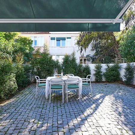Casa Da Clementina - A Serene Garden * Lisboa
