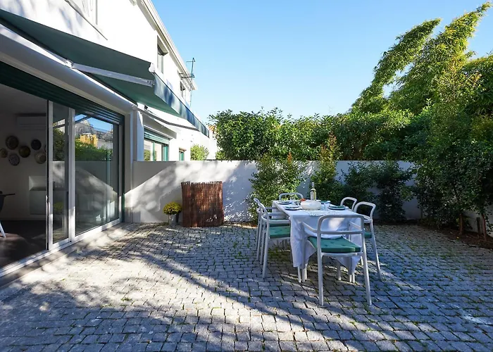 Casa Da Clementina - A Serene Garden بيت للعطل