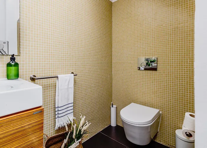 Casa Da Clementina - A Serene Garden بيت للعطل Lisboa